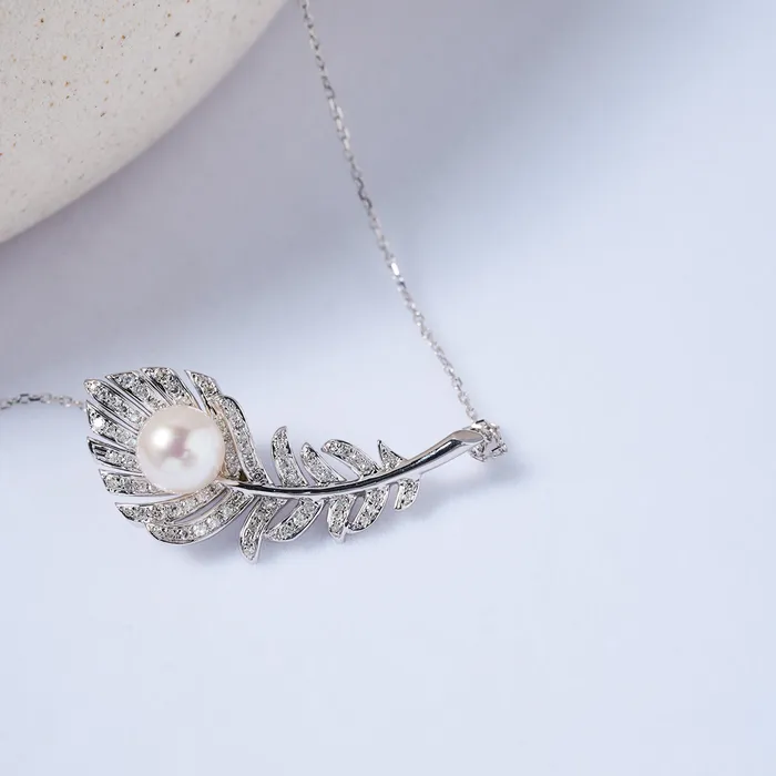 18k Solid Gold Akoya Pearl Necklace KN00257 PHOENIX Pearly Lustre Necklaces