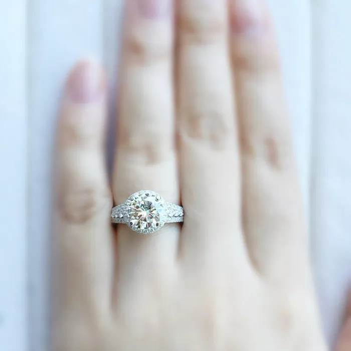 9mm Round Center 14KW Thick Band with Diamond Shoulders and Halo Filigree Basket Design Ring Fire Brilliance Rings