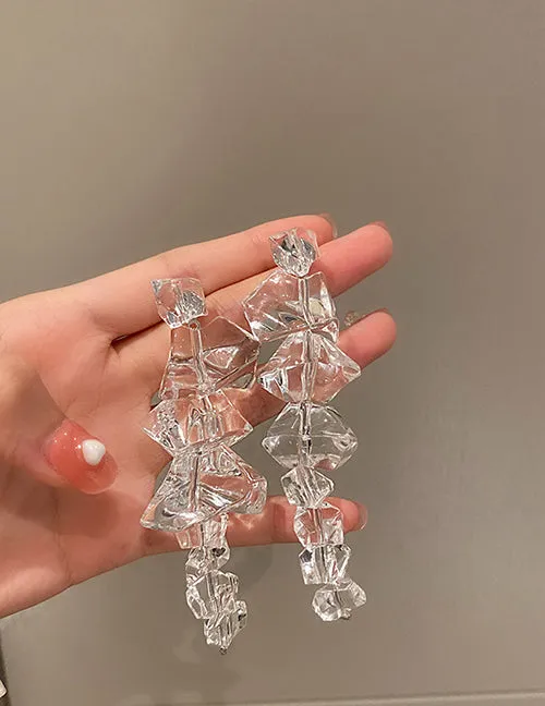 E1611 Clear Acrylic Abstract Earrings 02 Earrings