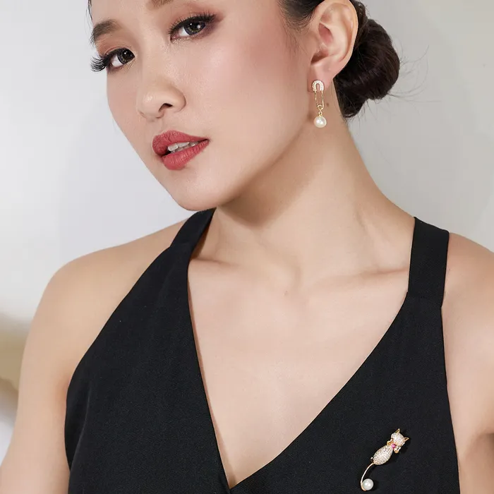 New Yorker Freshwater Pearl Earrings WE00408 Pearly Lustre Earrings