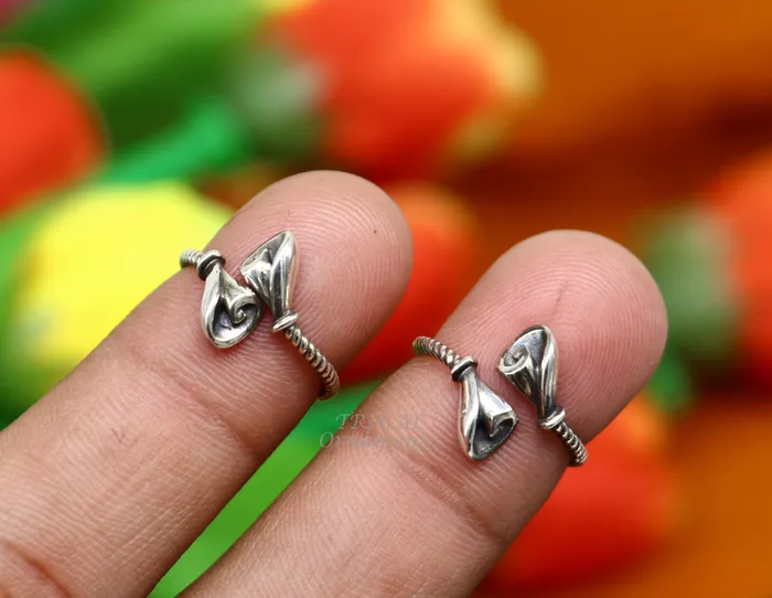Rings TRIBAL ORNAMENTS Brides jewelry 925 sterling silver handcrafted unique design vintage ethnic design toe ring for girls womens ethnic tribal jewelry ytr29