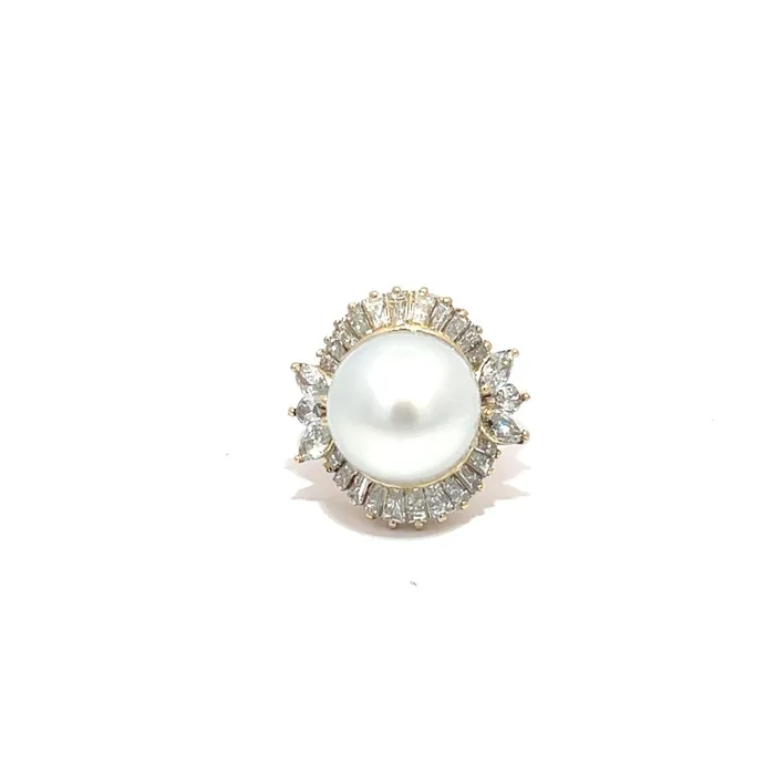 STORE 5a Rings Preowned Pearl and Diamond Ring