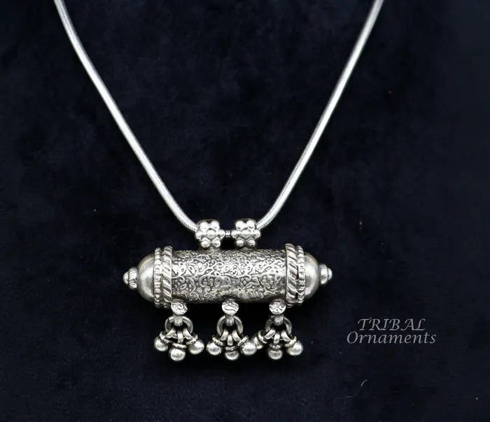 TRIBAL ORNAMENTS Necklaces Vintage Antique design 925 Sterling silver handmade gorgeous amulet pendant oxidized belly dance jewelry Rajasthan India nsp489 TRIBAL ORNAMENTS Necklaces Vintage Antique design 925 Sterling silver handmade gorgeous amulet pendant oxidized belly dance jewelry Rajasthan India nsp489