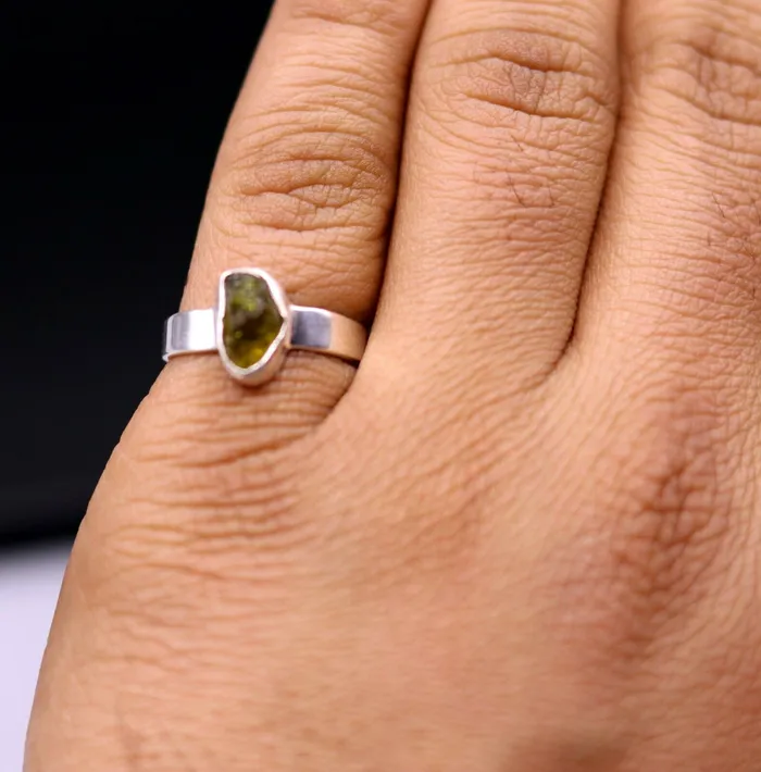 TRIBAL ORNAMENTS Rings Excellent rough quartz 925 sterling silver stylish ring band gifting sr130