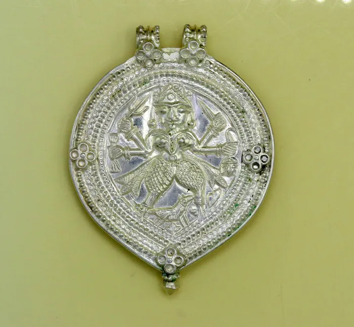Vintage antique design handmade solid silver tribal deity god bhairwa design tribal hippie and boho ethnic pendant necklace jewelry nsp368 TRIBAL ORNAMENTS Necklaces