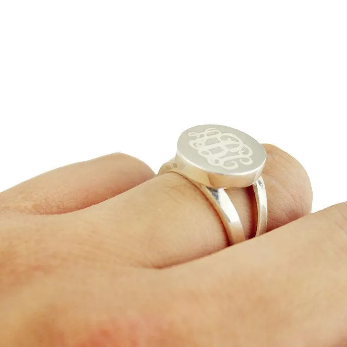 Belbren Rings Personalized Silver Monogram Ring with SemiSplit Shank Custom Initials Engraved Elegant 925 Sterling Silver Jewelry