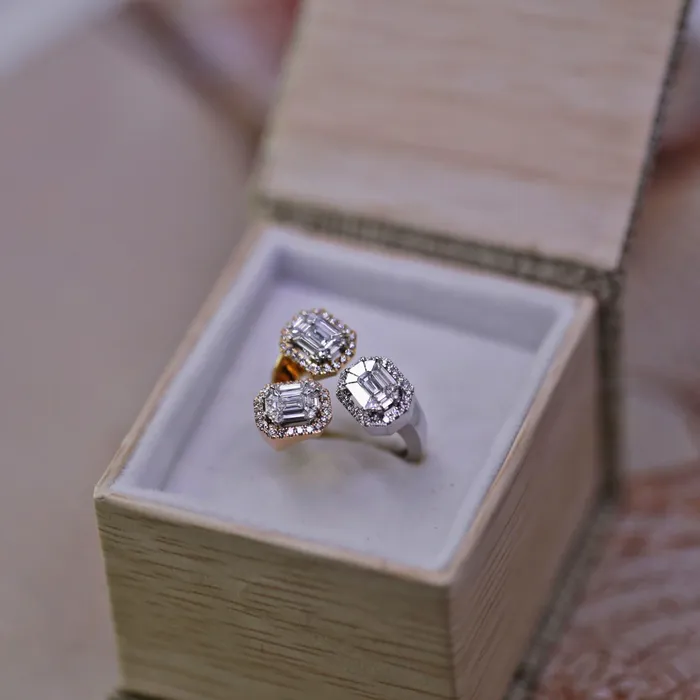 Diamond Source NYC Rings Round Brilliant Baguette Diamond Cocktail Ring Set in 18K White Gold 147ct tw
