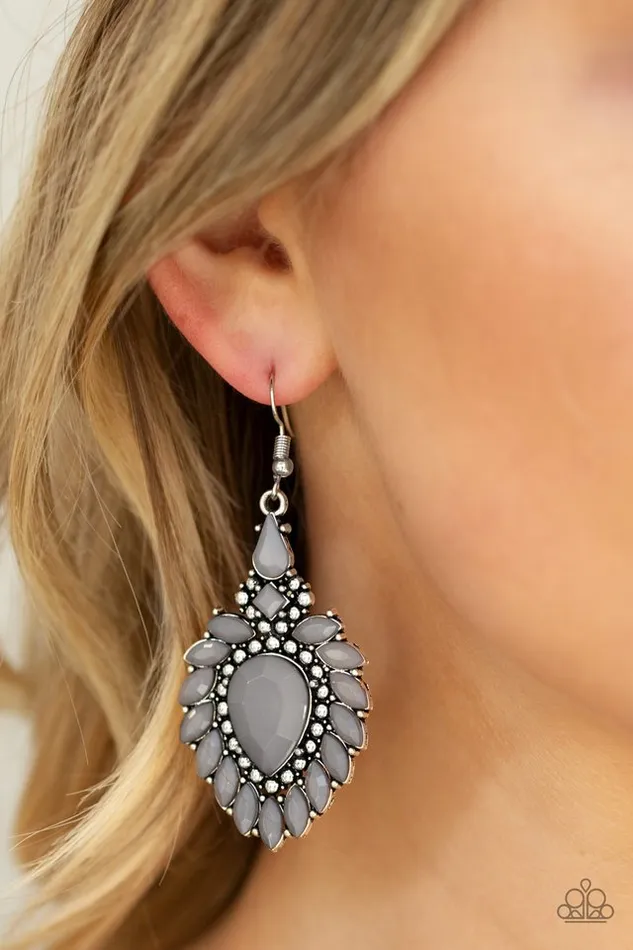 Earrings Paparazzi Earring The LIONESS Den Silver Paparazzi Jewelry