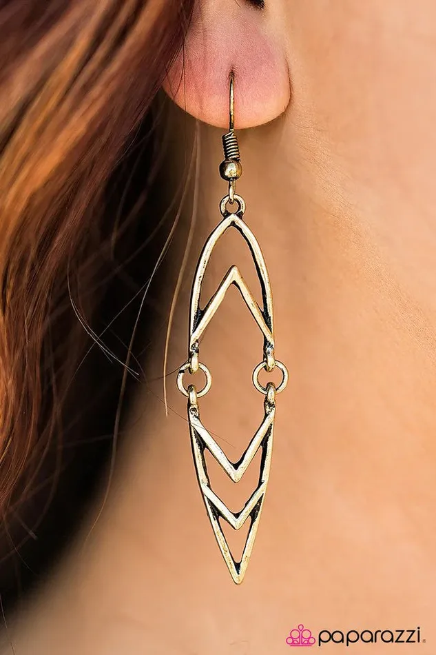 Earrings Paparazzi Jewelry Paparazzi Earring A High Point Brass