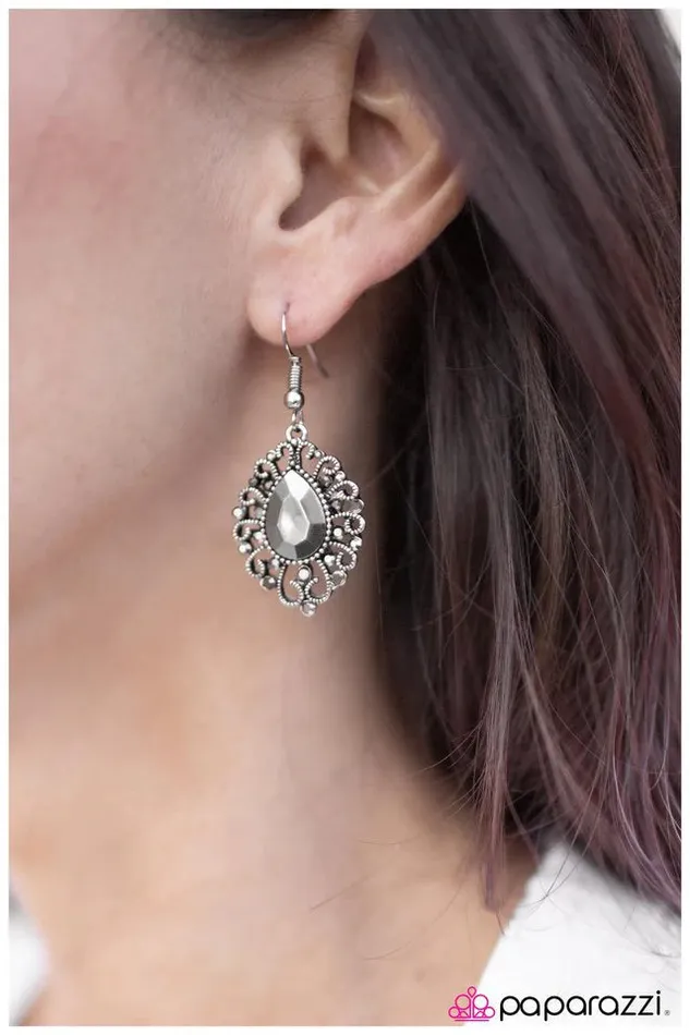 Earrings Paparazzi Jewelry Paparazzi Earring Baby Youre So Classic Silver