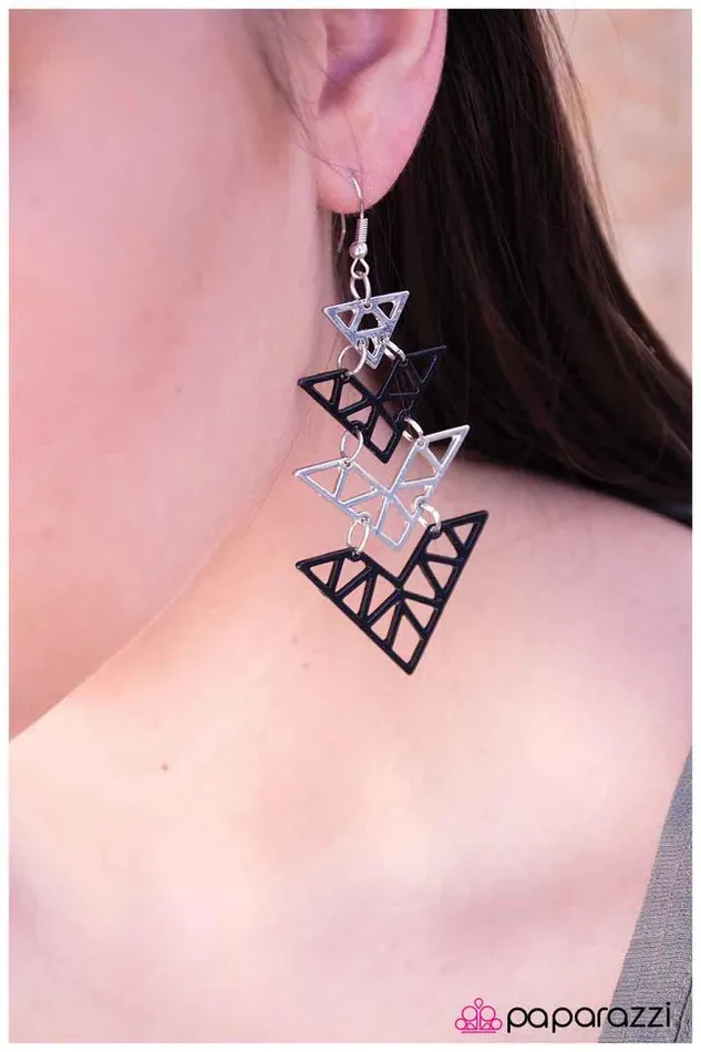 Earrings Paparazzi Jewelry Paparazzi Earring Straight to the Point Black