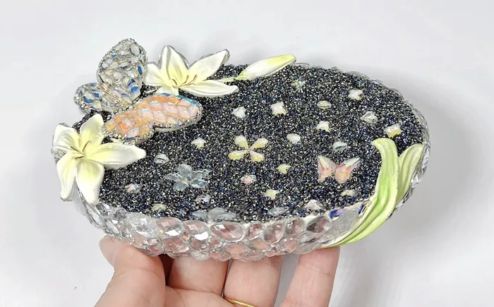 IntoResin Earrings Handmade Diamond Butterfly Flower Tray Resin Mold