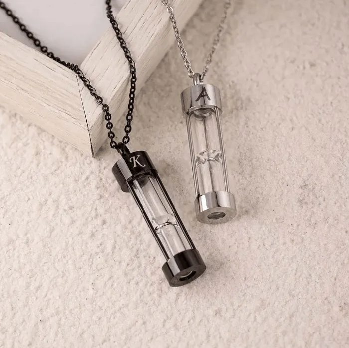 Necklaces Belbren Personalized Hourglass Urn Necklace Custom Engraved Memorial Pendant for Ashes Elegant Cremation Jewelry Keepsake