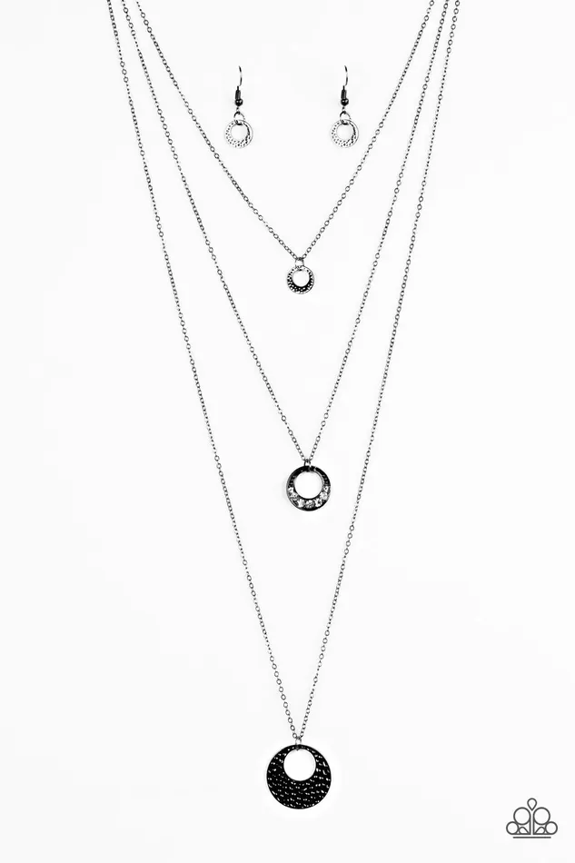 Necklaces Paparazzi Jewelry Paparazzi Necklace Grandiose Glamour Black