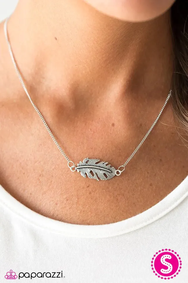 Necklaces Paparazzi Jewelry Paparazzi Necklace Let It Soar Silver