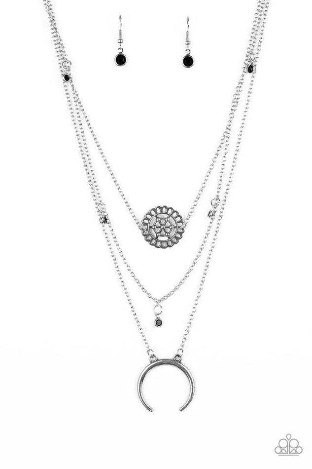 Necklaces Paparazzi Jewelry Paparazzi Necklace Lunar Lotus Black