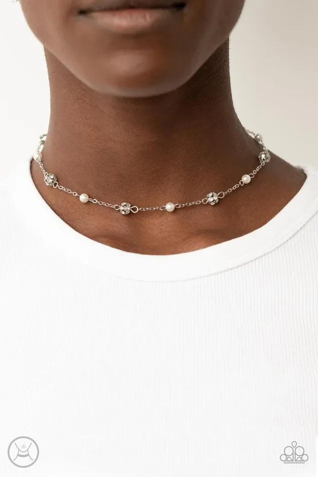 Necklaces Paparazzi Jewelry Paparazzi Necklace Rumored Romance White