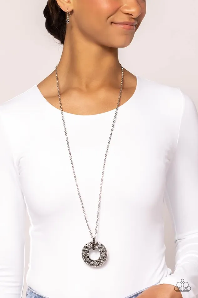 Necklaces Paparazzi Necklace Modern Memento Silver Paparazzi Jewelry