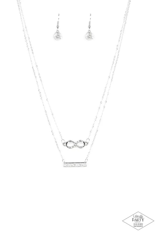 Necklaces Paparazzi Necklace Timeless Love Silver Paparazzi Jewelry