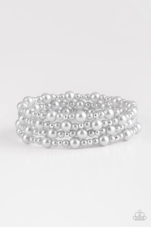 Paparazzi Bracelet Classic Confidence Silver Paparazzi Jewelry Bracelets