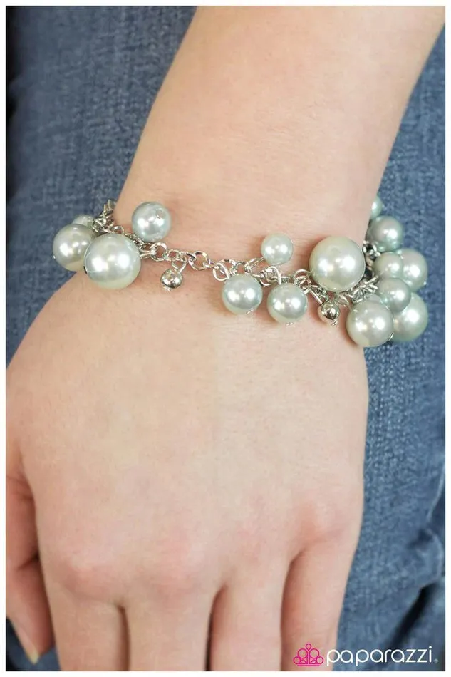 Paparazzi Bracelet Tour De France Green Paparazzi Jewelry Bracelets