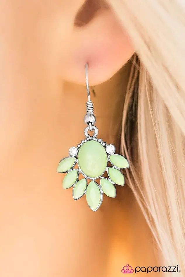 Paparazzi Earring Demurely Demure Green Paparazzi Jewelry Earrings