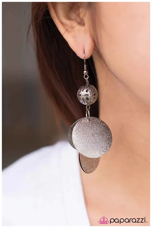 Paparazzi Earring So GLAM To Meet You Black Paparazzi Jewelry Earrings