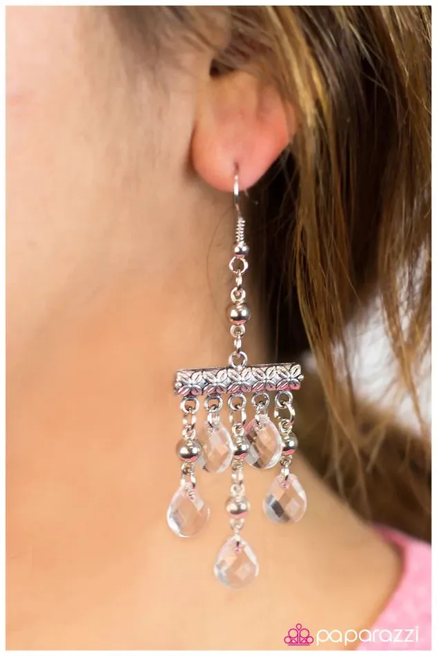 Paparazzi Earring Take the Lead White Paparazzi Jewelry Earrings
