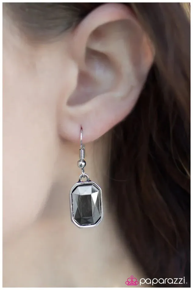 Paparazzi Earring Your Royal SHINEness Silver Paparazzi Jewelry Earrings