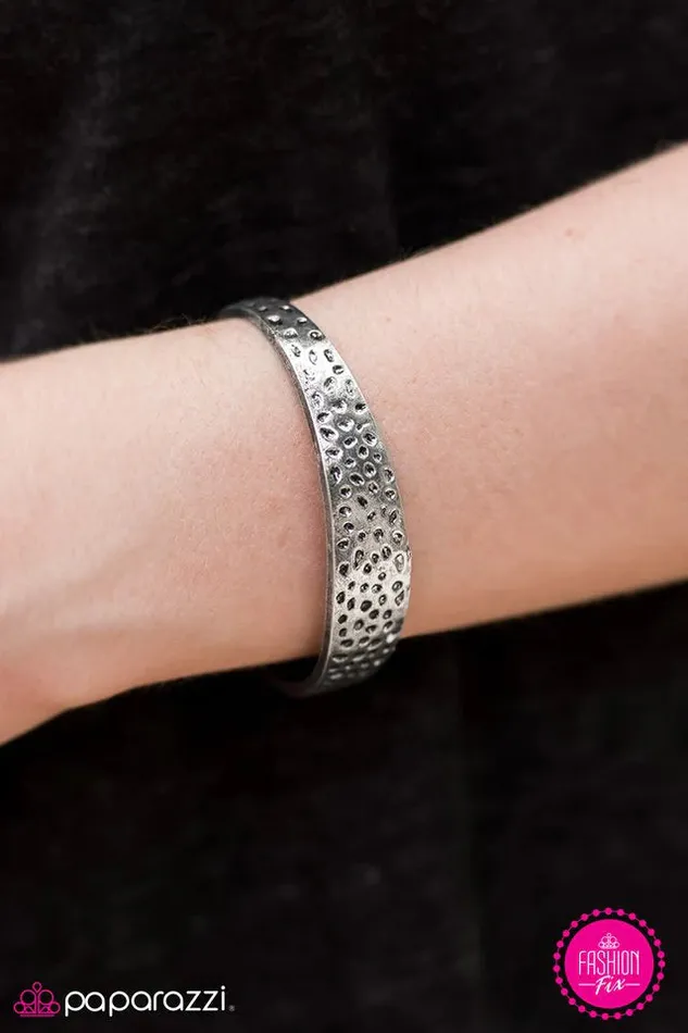 Paparazzi Jewelry Bracelets Paparazzi Bracelet All SHINE To Give Silver