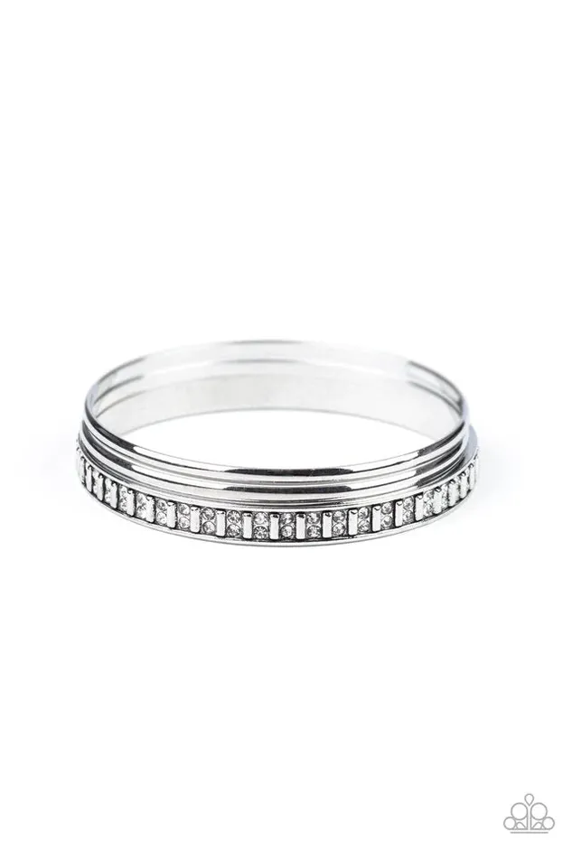 Paparazzi Jewelry Bracelets Paparazzi Bracelet Flawless Flaunter White