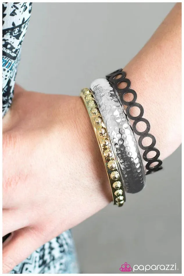 Paparazzi Jewelry Bracelets Paparazzi Bracelet Lollapalooza Silver