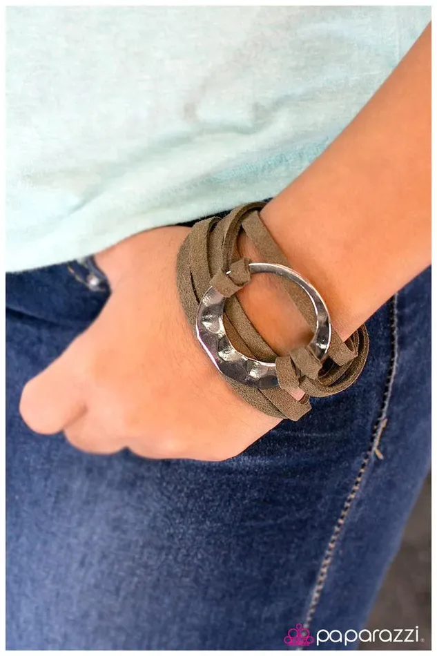 Paparazzi Jewelry Bracelets Paparazzi Bracelet Mojave Sun Green
