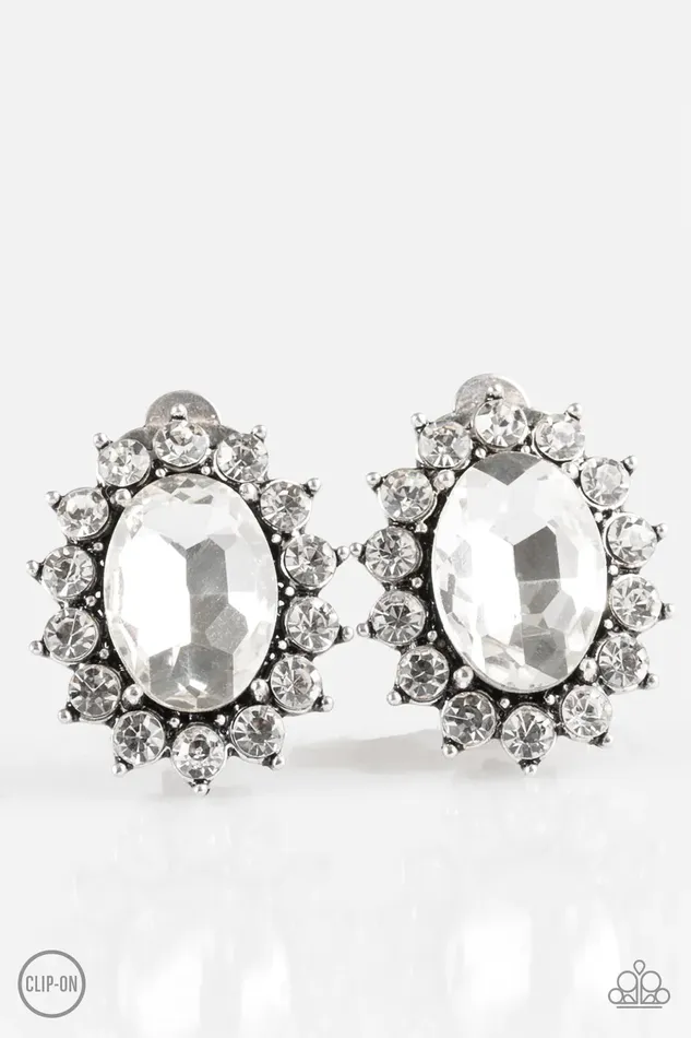 Paparazzi Jewelry Earrings Paparazzi Earring Gala Glamour White ClipOn