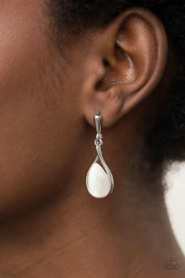 Paparazzi Jewelry Earrings Paparazzi Earring Pampered Glow Up White