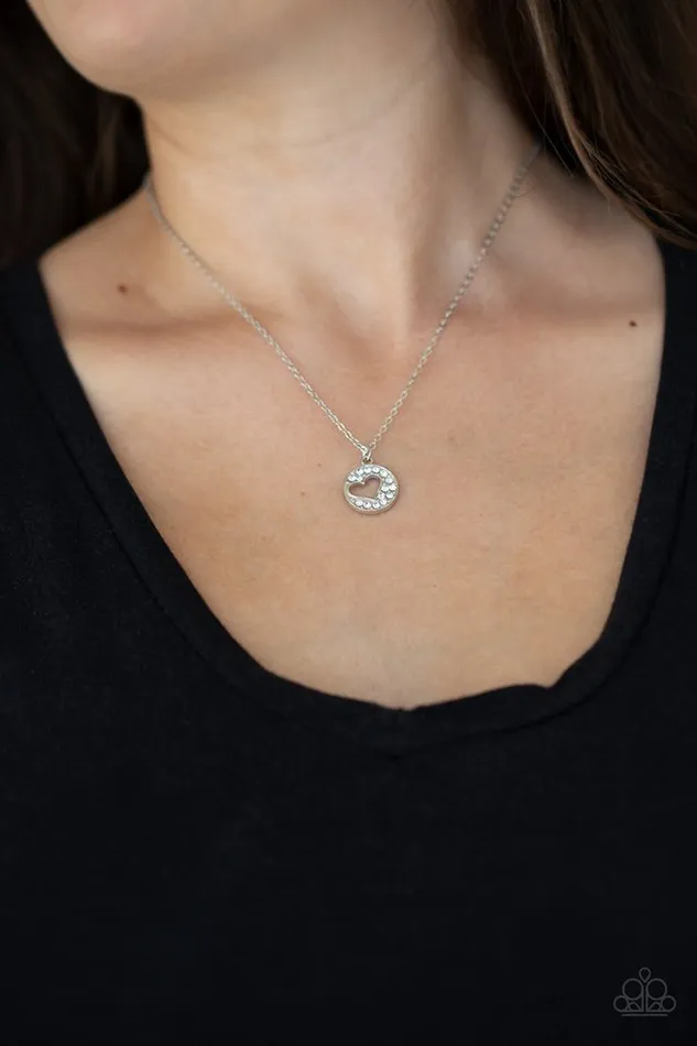Paparazzi Jewelry Necklaces Paparazzi Necklace Bare Your Heart White