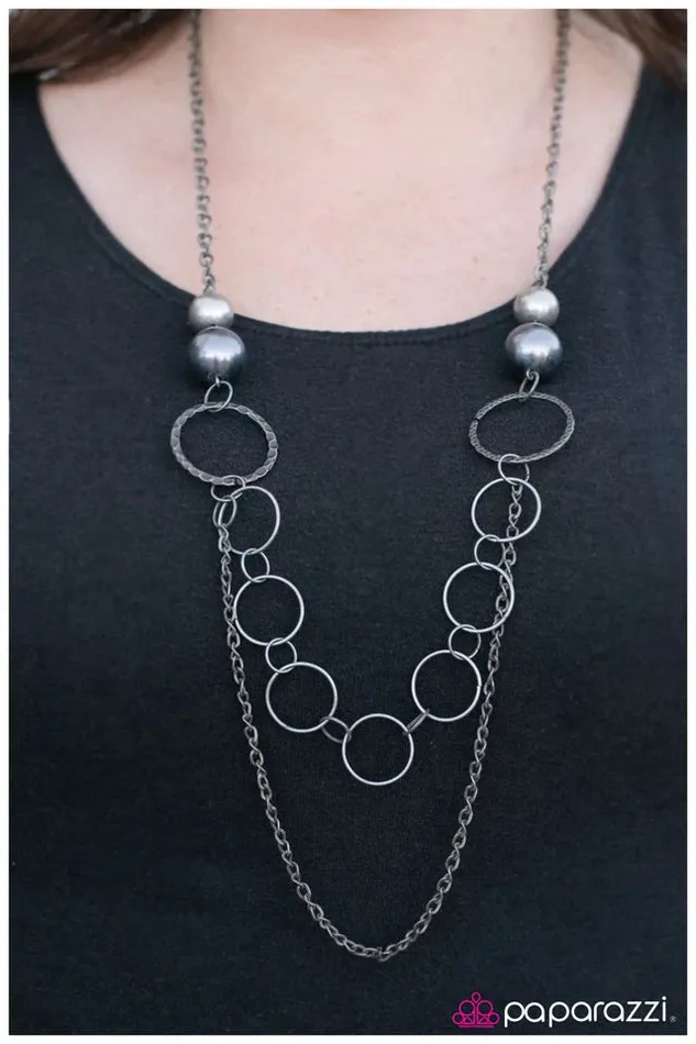 Paparazzi Jewelry Necklaces Paparazzi Necklace BibbidiBobbidiBoo Silver