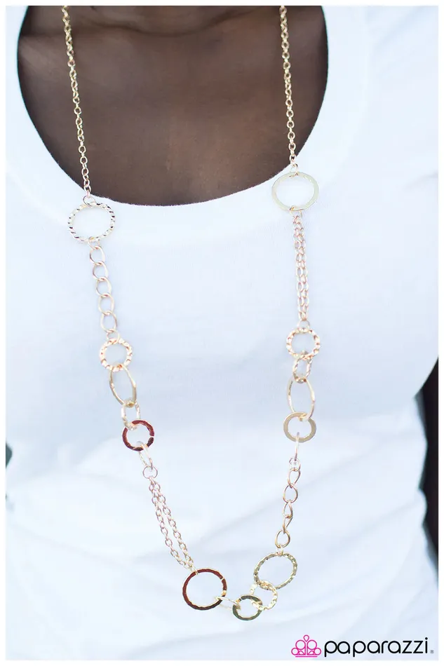 Paparazzi Jewelry Necklaces Paparazzi Necklace Dont METAL In My Affairs Gold