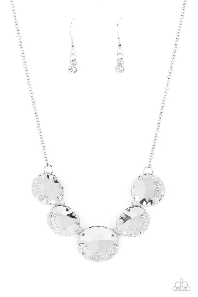 Paparazzi Jewelry Necklaces Paparazzi Necklace Swanky Shimmer White Paparazzi Jewelry Necklaces Paparazzi Necklace Swanky Shimmer White