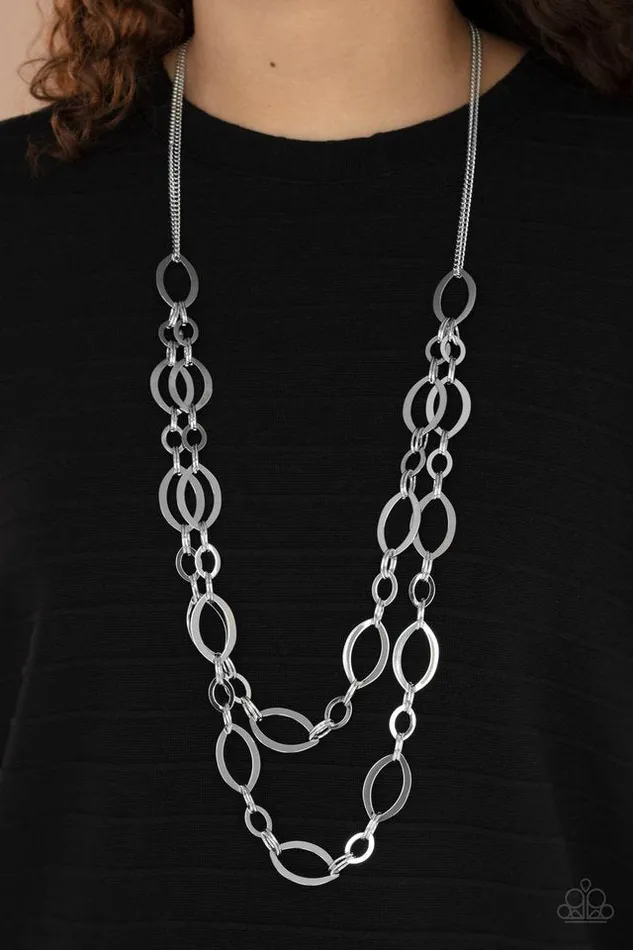 Paparazzi Jewelry Necklaces Paparazzi Necklace The OVALachiever Silver