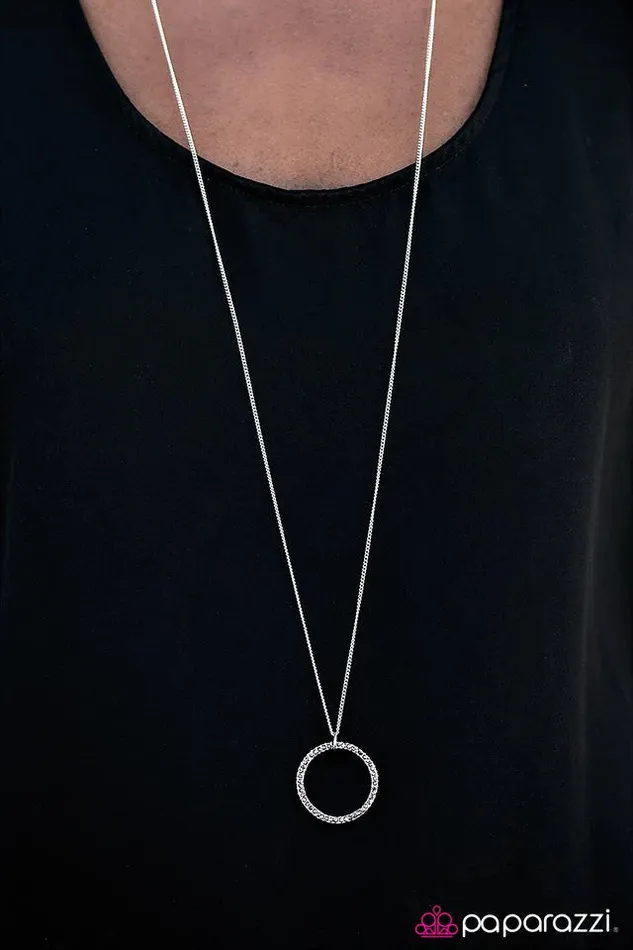 Paparazzi Jewelry Paparazzi Necklace Nice Ice Silver Necklaces