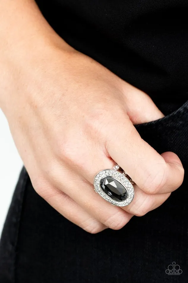 Paparazzi Jewelry Paparazzi Ring Always OVALachieving Silver Rings