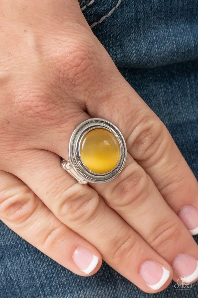 Paparazzi Jewelry Rings Paparazzi Ring Laguna Luminosity Yellow