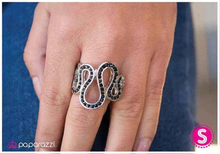 Paparazzi Jewelry Rings Paparazzi Ring Seeing Stars Black