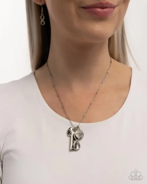 Paparazzi Necklace Confidence in Him Paparazzi Jewelry Necklaces