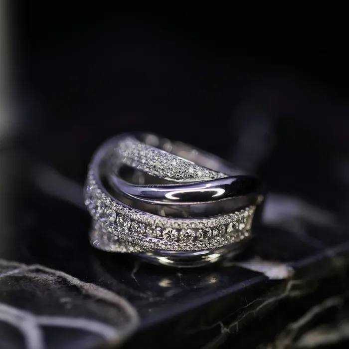 Rings Diamond Source NYC Natural Round Brilliant Fashion Diamond Ring Set in 18K White Gold 256ct tw