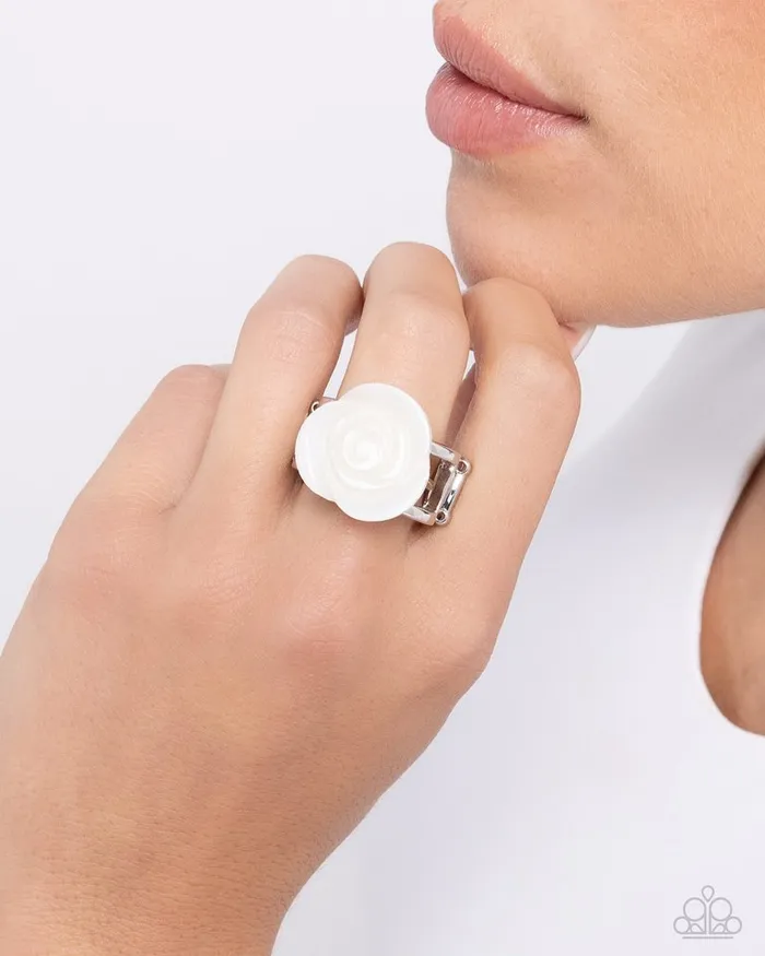 Rings Paparazzi Jewelry Paparazzi Ring TopSHELL Shine White