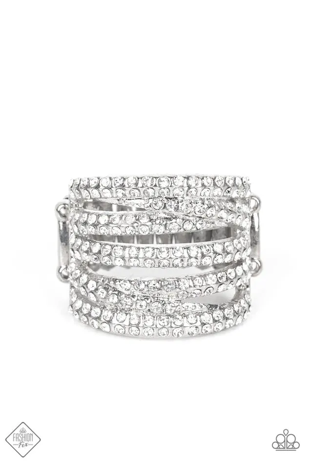 Rings Paparazzi Ring KnockOut Opulence White Paparazzi Jewelry Rings Paparazzi Ring KnockOut Opulence White Paparazzi Jewelry