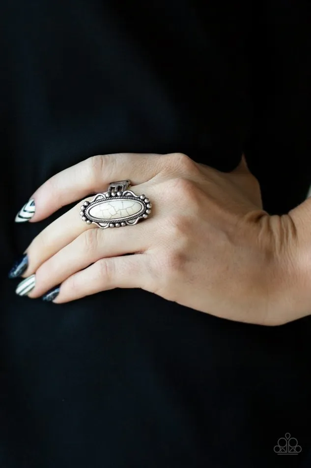 Rings Paparazzi Ring Leave No Trace White Paparazzi Jewelry