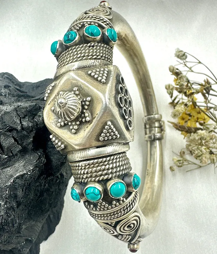 Bracelets The Turquoise Antique Silver Openable Bracelet Size 26 Jaipur